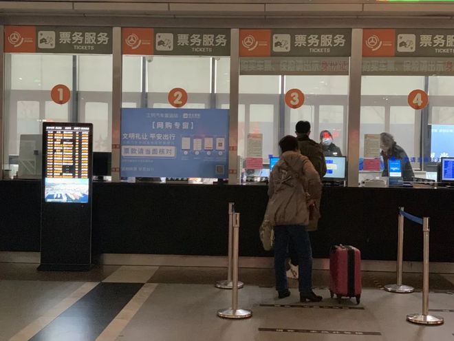 春運(yùn)開(kāi)啟！江陰車站嚴(yán)格落實(shí)防疫，全力保障旅客平安出行與票務(wù)服務(wù)